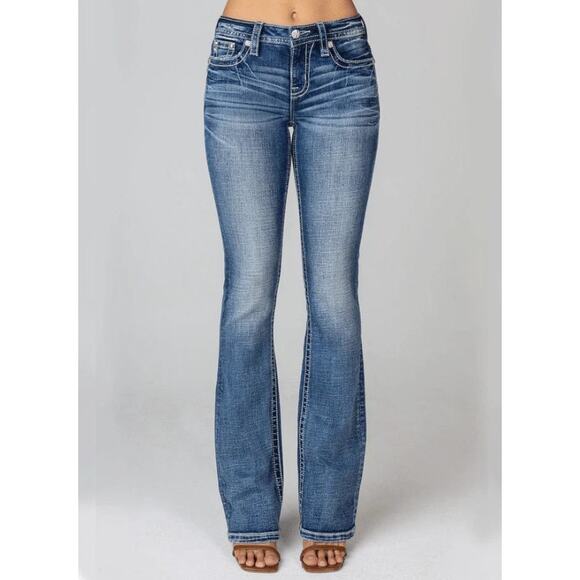 Miss Me Bootcut Jeans Blue Denim Feathered Wings & Rhinestone Pockets - Size 28 - Picture 1 of 8